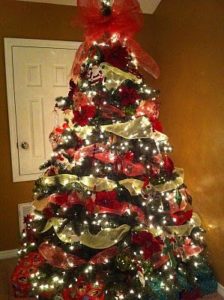 CHRISTMAS TREE DECORET BYRIBBON